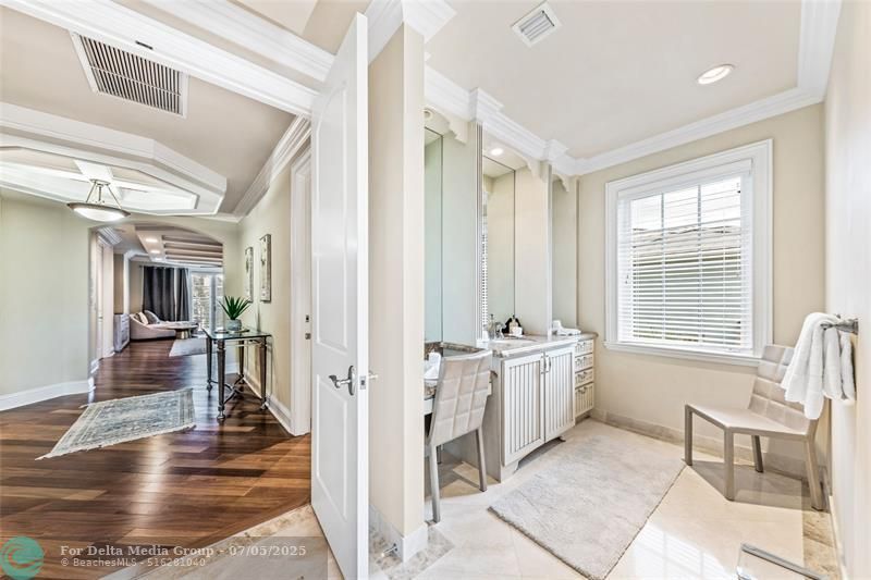 7 Pelican Drive, Fort Lauderdale, FL 33301 Photo