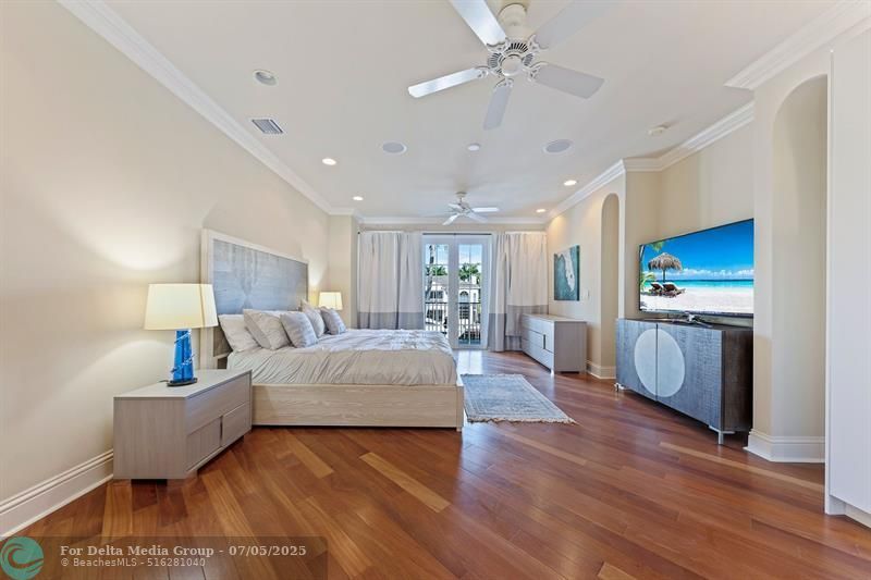 7 Pelican Drive, Fort Lauderdale, FL 33301 Photo