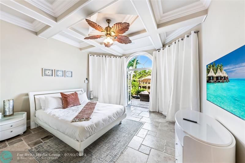 7 Pelican Drive, Fort Lauderdale, FL 33301 Photo