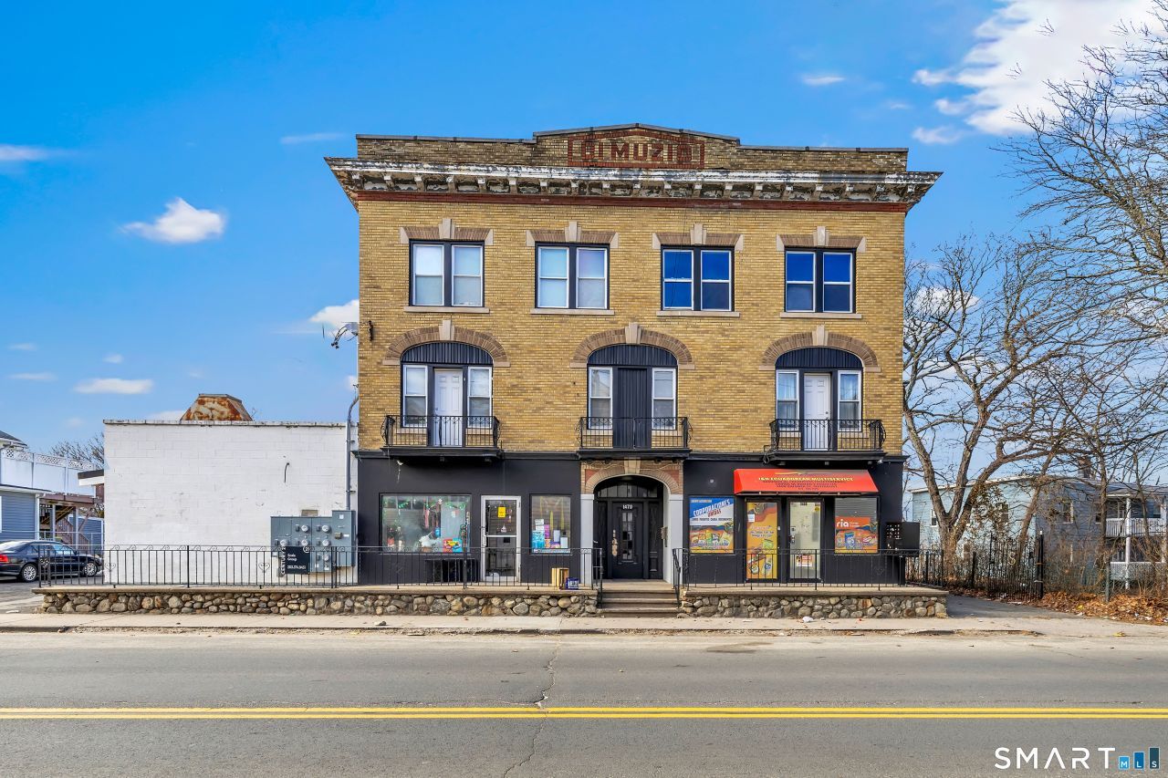 1472 Baldwin, Waterbury, CT 06706 Main Photo