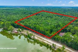 6110 Hosanna Way photo 4