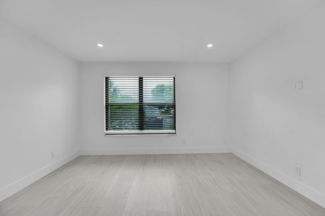 3373 Lucerne Park Drive, Greenacres, FL 33467 Photo