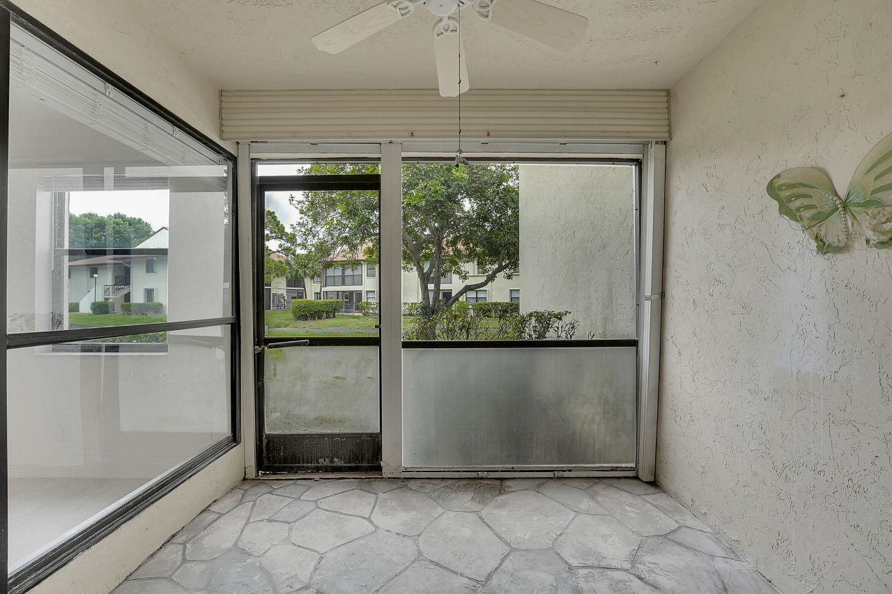 3373 Lucerne Park Drive, Greenacres, FL 33467 Photo