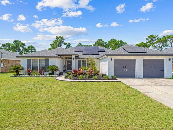 8252 Cosica Boulevard, Navarre, FL 32566