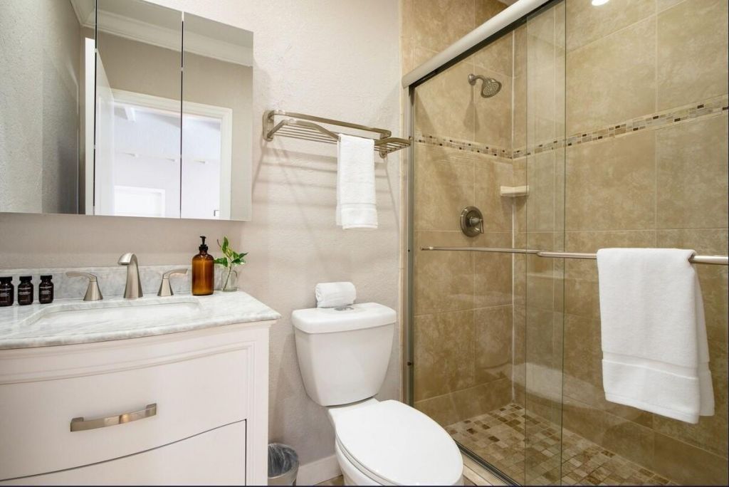 1501 E Fort Lauderdale Beach Boulevard, Fort Lauderdale, FL 33304 Photo