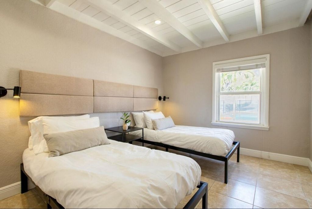 1501 E Fort Lauderdale Beach Boulevard, Fort Lauderdale, FL 33304 Photo