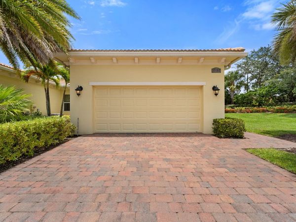 17132 SW Ambrose Way, Port St. Lucie, FL 34987