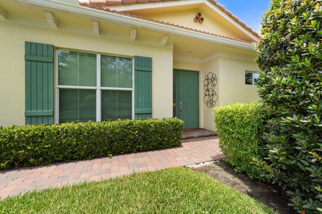 17132 SW Ambrose Way, Port Saint Lucie, FL 34987 Photo