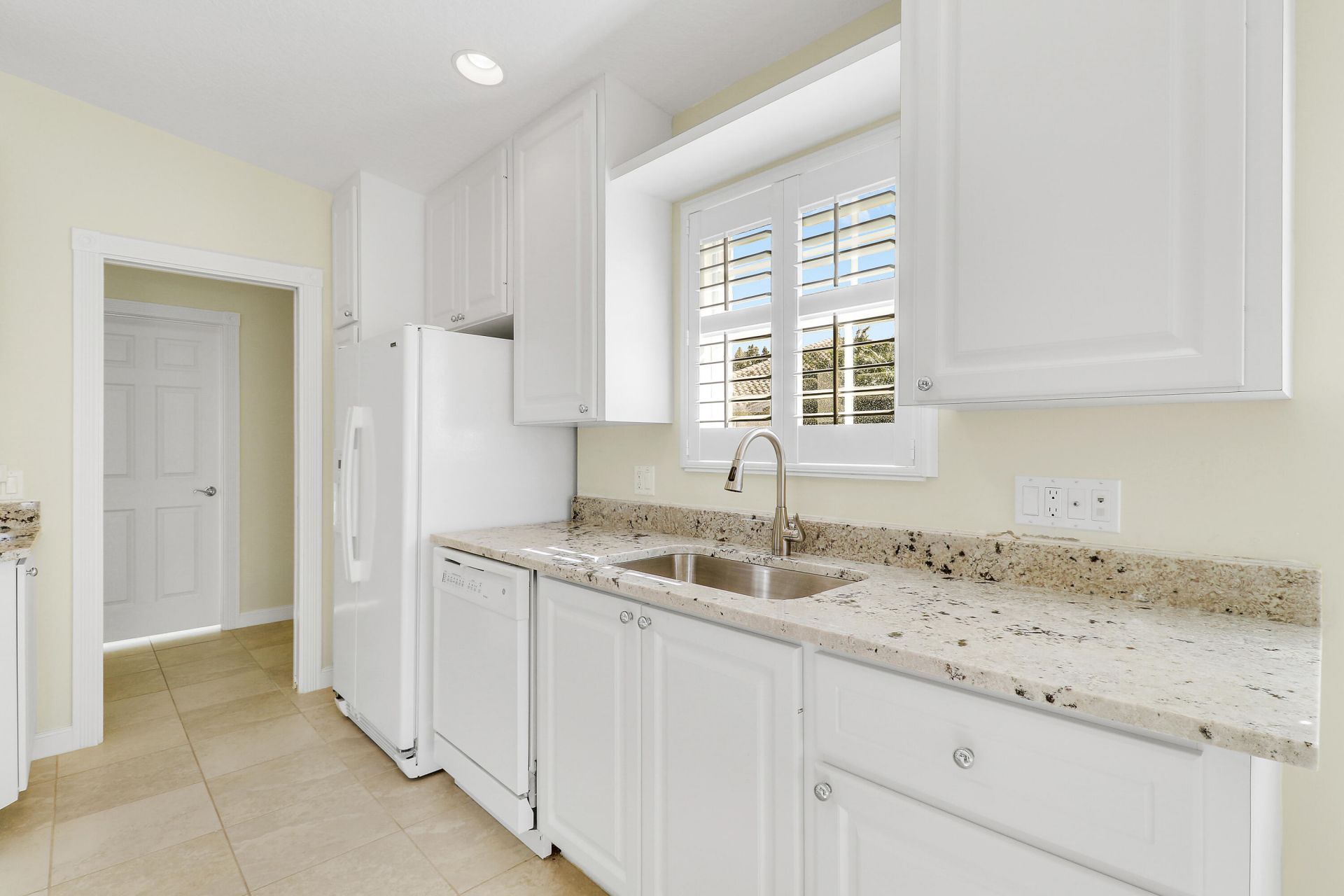 10628 SW Hartwick Drive, Port Saint Lucie, FL 34987 Photo