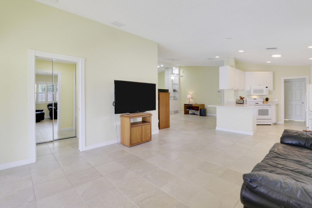 10628 SW Hartwick Drive, Port Saint Lucie, FL 34987 Photo