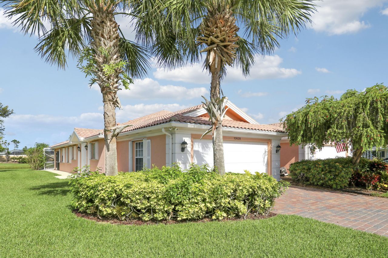 10628 SW Hartwick Drive, Port Saint Lucie, FL 34987 Photo