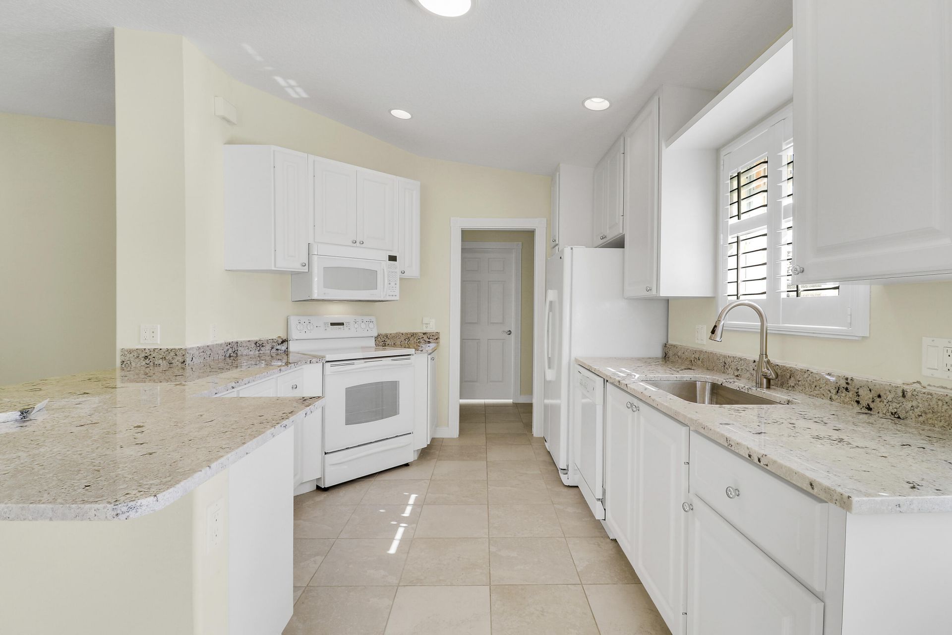 10628 SW Hartwick Drive, Port Saint Lucie, FL 34987 Photo