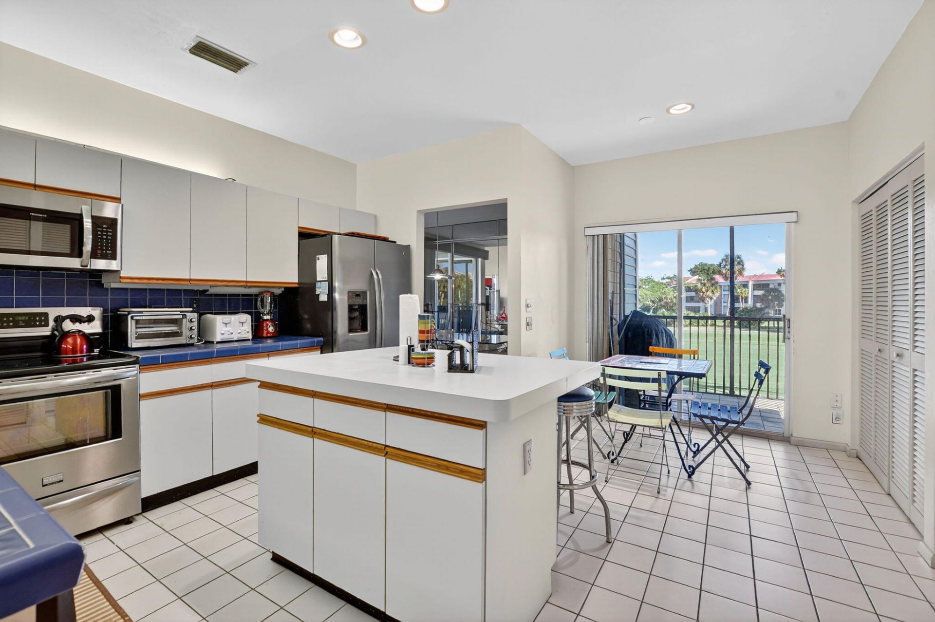 7623 Cinebar Drive, Unit 30u, Boca Raton, FL 33433 Photo