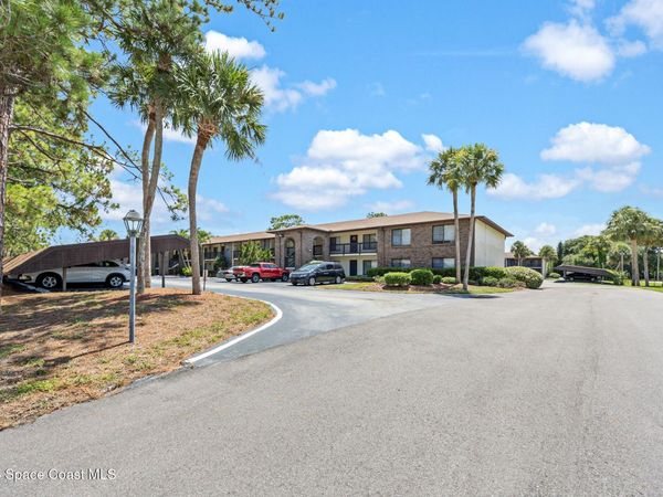 1515 Huntington Lane, Unit 227, Rockledge, FL 32955