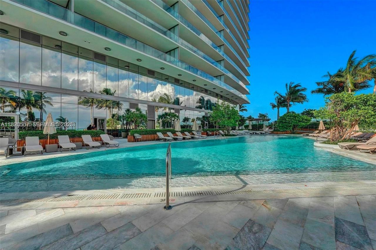 18975 Collins Ave, Unit 5000 + Cab, Sunny Isles Beach, FL 33160 Photo