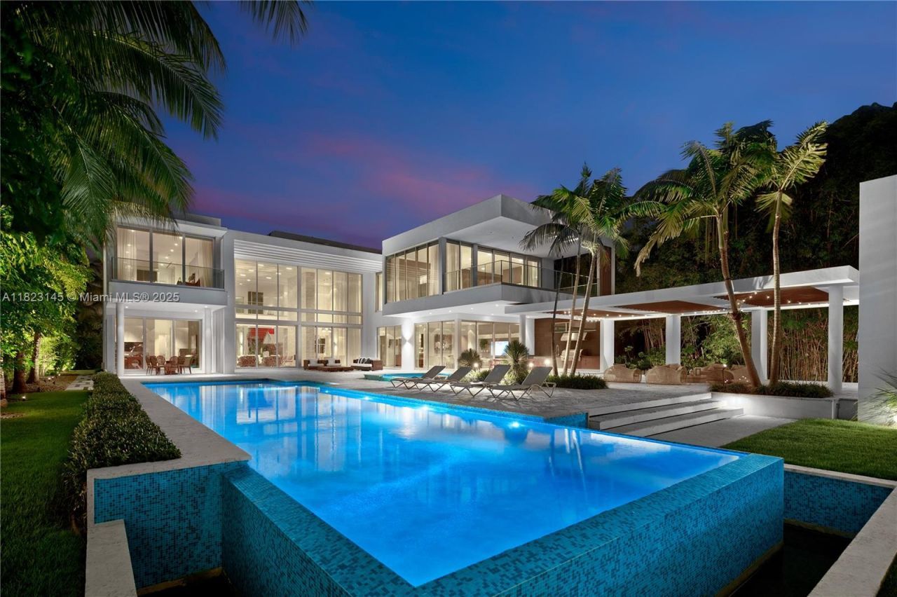 30 Palm Ave, Miami Beach, FL 33139 Photo