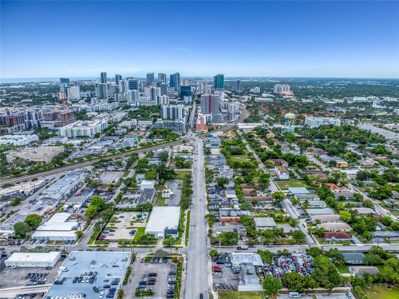 842 NW 1st Ave, Fort Lauderdale, FL 33311 Photo