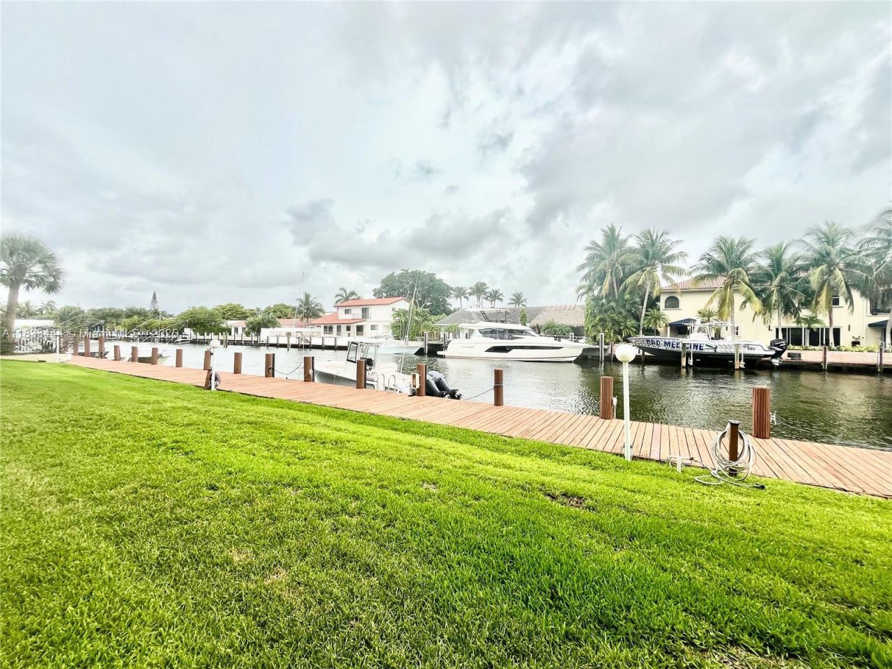 2841 NE 33rd Ct, Unit 104, Fort Lauderdale, FL 33306 Photo