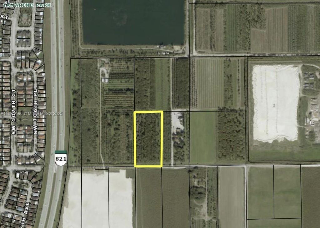 10301 SW 240th St, Homestead, FL 33032 Photo