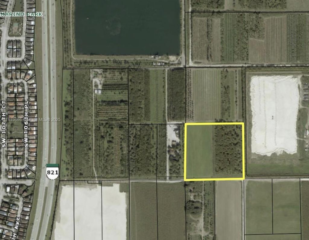 10301 SW 240th St, Homestead, FL 33032 Photo