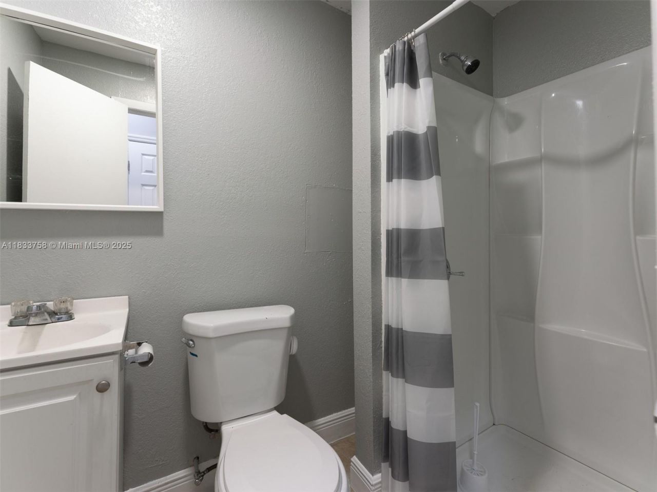 2695 NW 141st St, Opa Locka, FL 33054 Photo