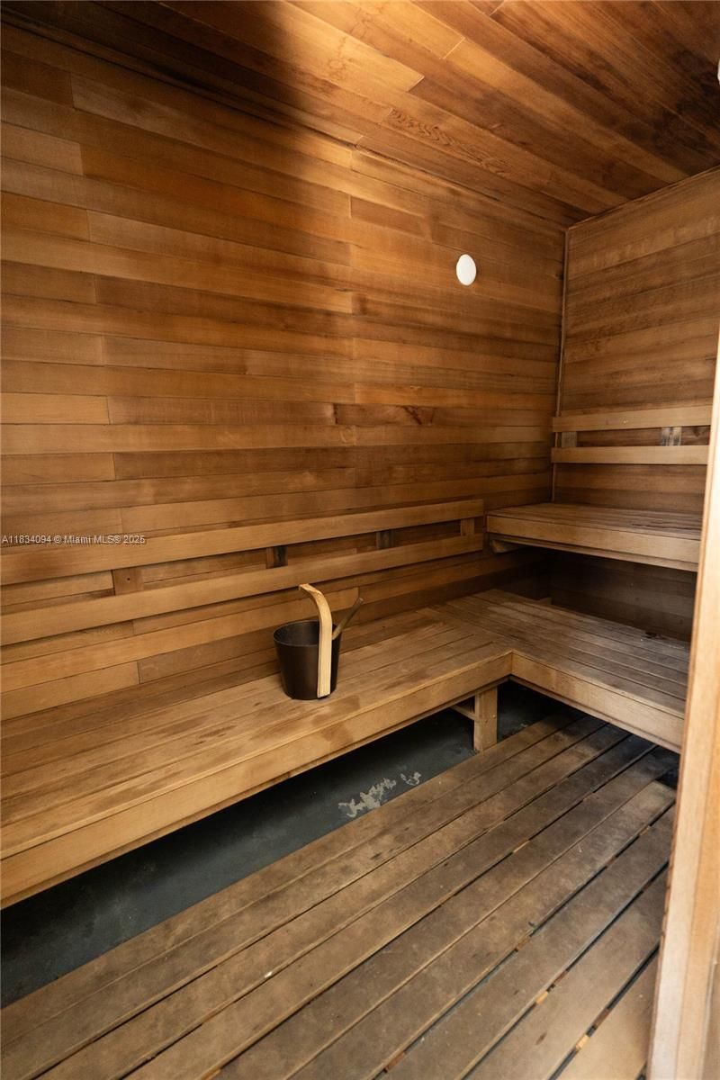 150 Sunny Isles Blvd, Unit 1-TH403, Sunny Isles Beach, FL 33160 Photo