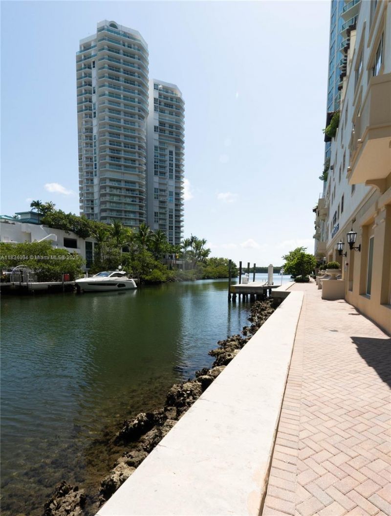 150 Sunny Isles Blvd, Unit 1-TH403, Sunny Isles Beach, FL 33160 Photo