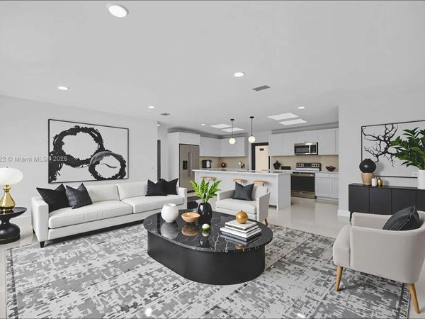 324 SW 16th Ter, Homestead, FL 33030