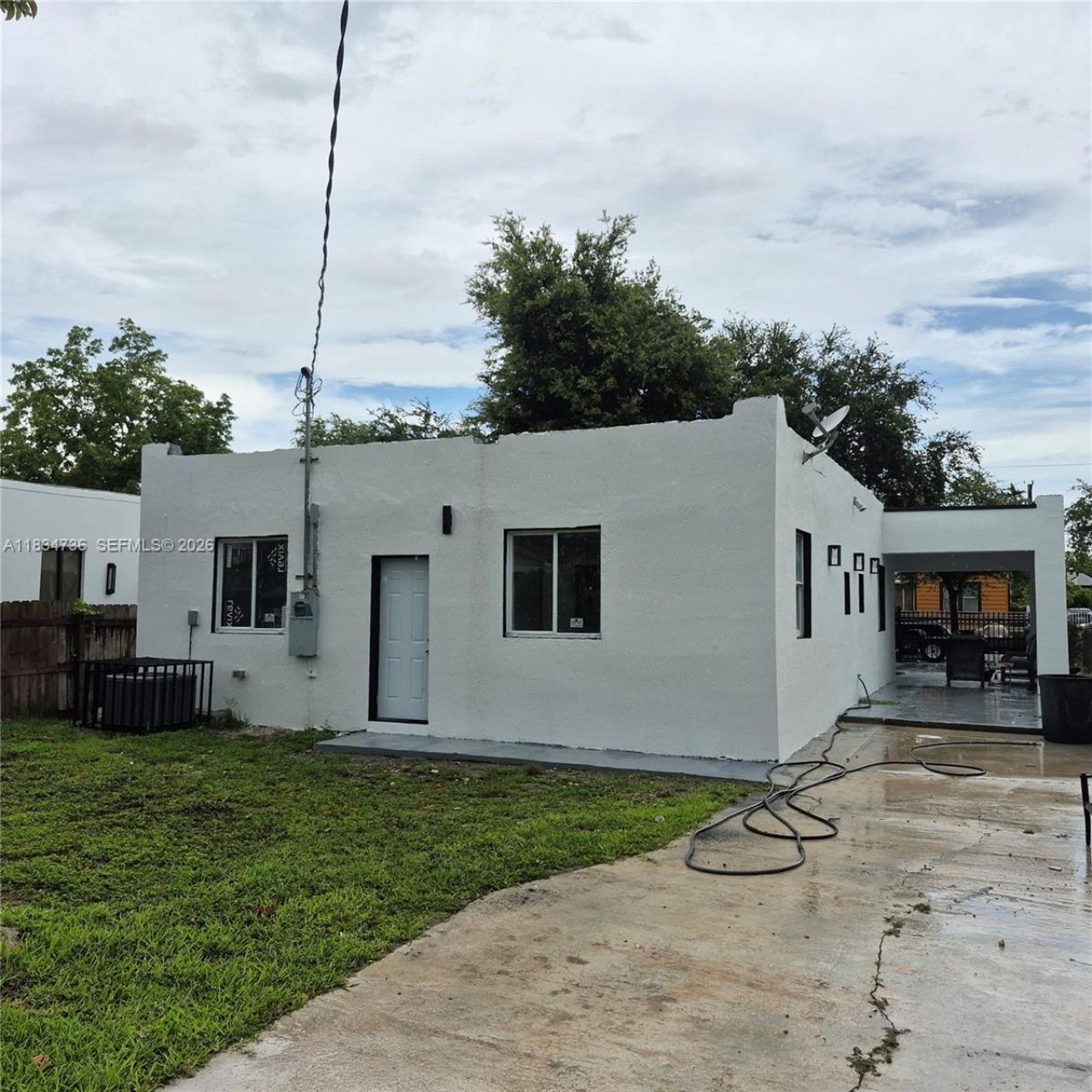 1770 NW 44th St, Miami, FL 33142 Photo