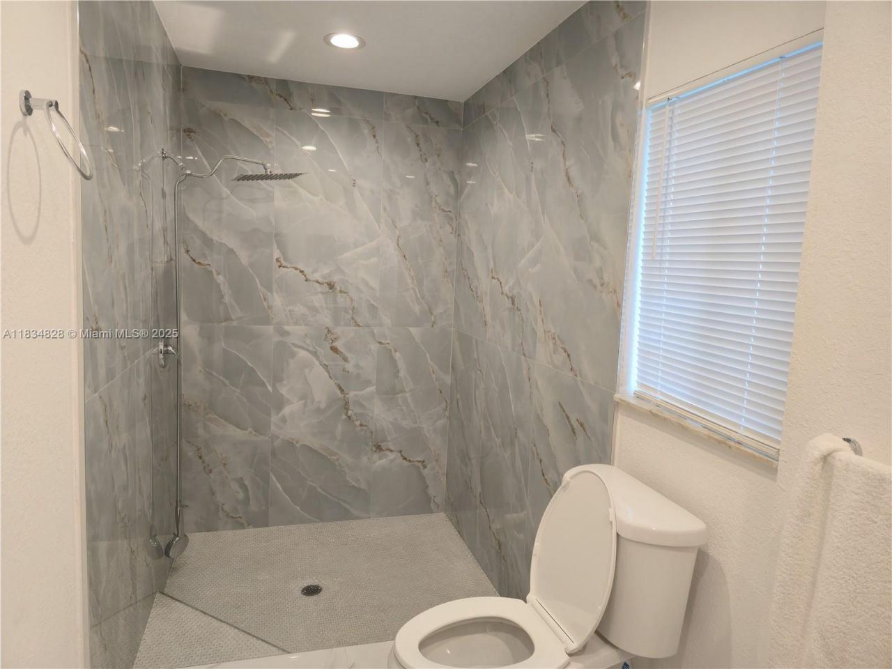 7771 NW 46th St, Lauderhill, FL 33351 Photo