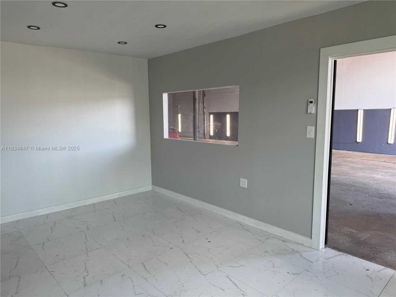 3771 NW 51st St, Unit 3771-B, Hialeah, FL 33142 Photo
