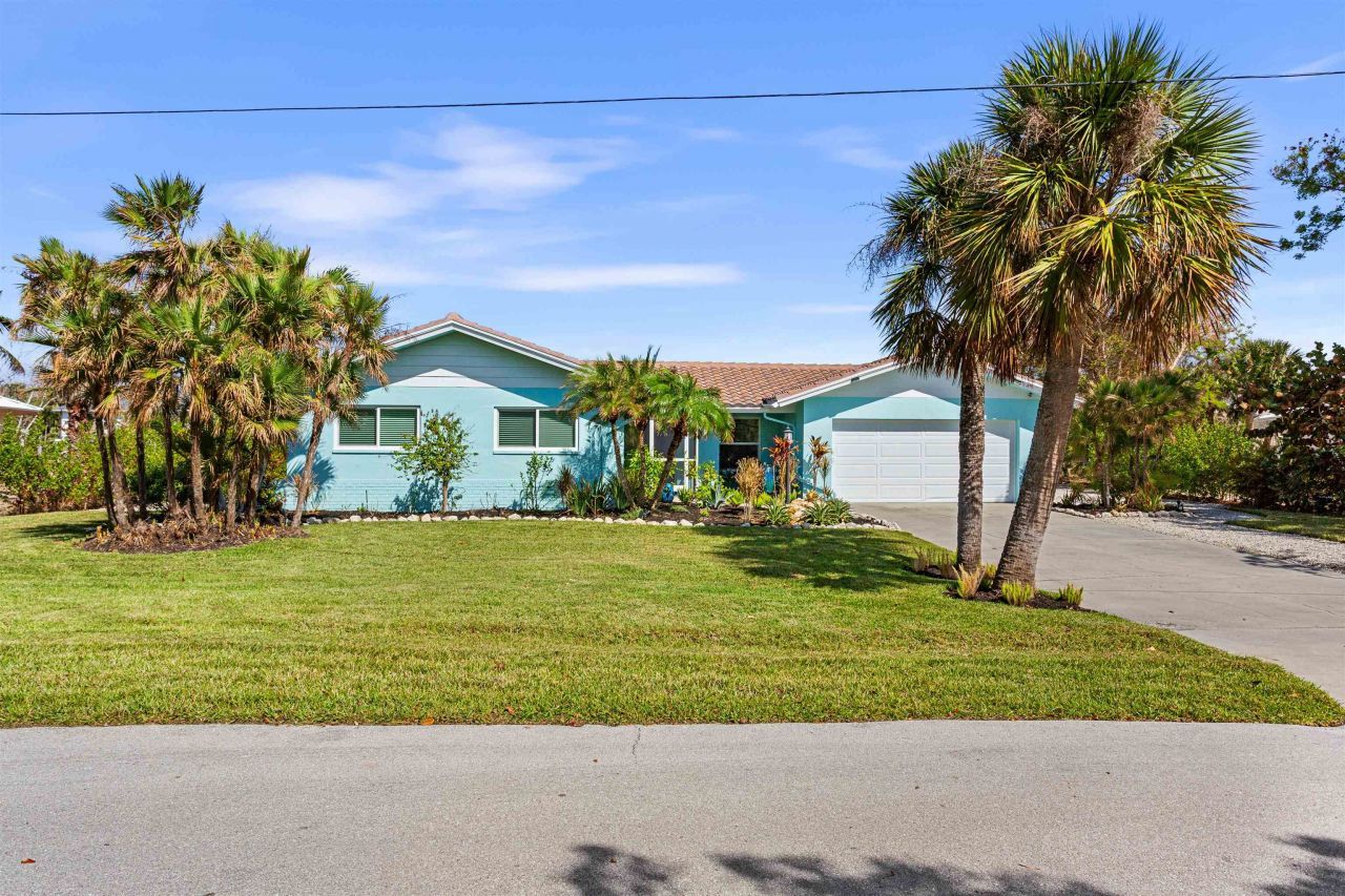 566 Boulder Dr, Sanibel, FL 33957 Photo