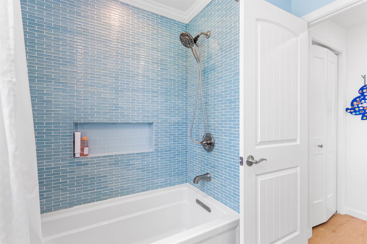 566 Boulder Dr, Sanibel, FL 33957 Photo