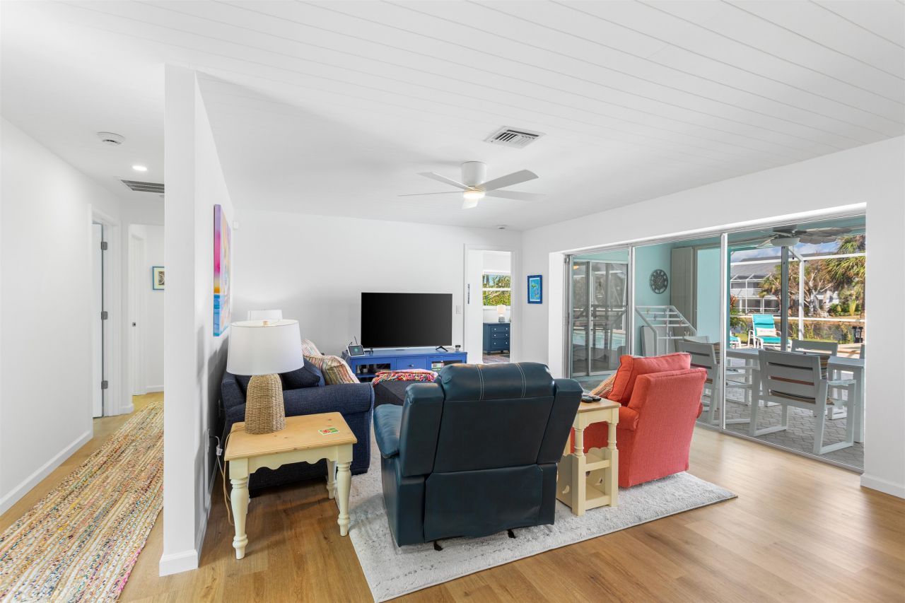 566 Boulder Dr, Sanibel, FL 33957 Photo