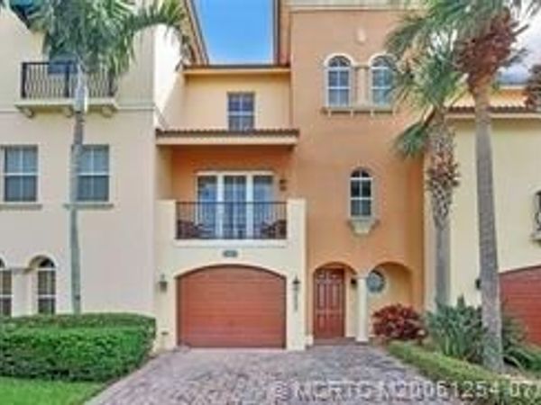 203 Ocean Bay Drive, Jensen Beach, FL 34957