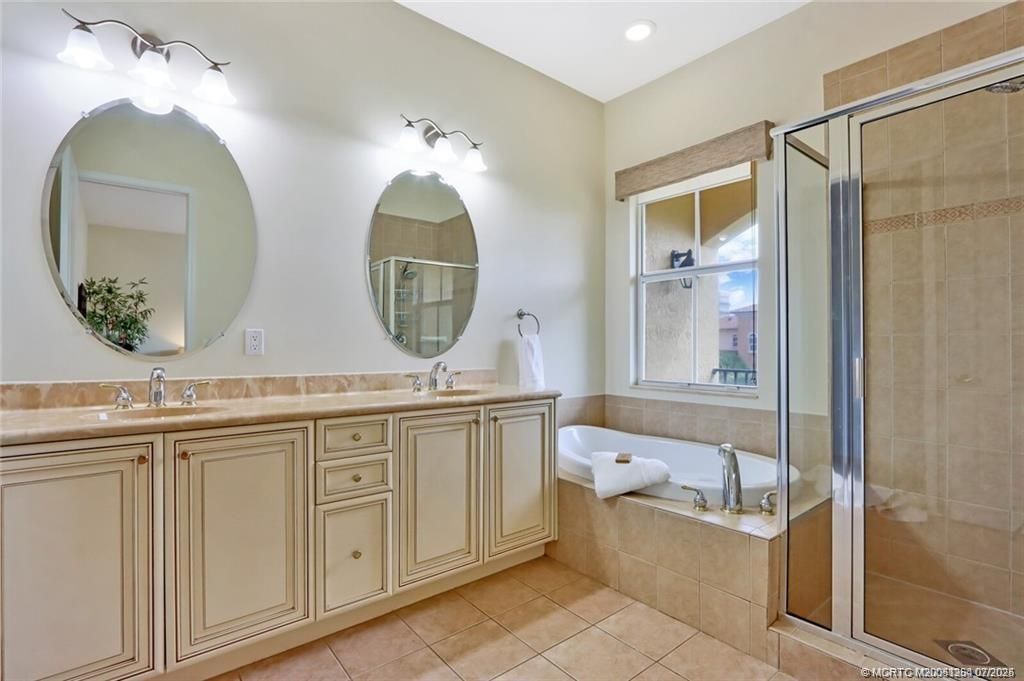 203 Ocean Bay Drive, Jensen Beach, FL 34957 Photo