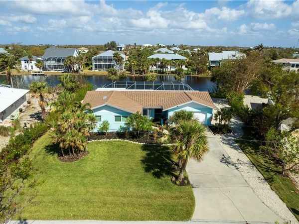 566 Boulder DR, SANIBEL, FL 33957