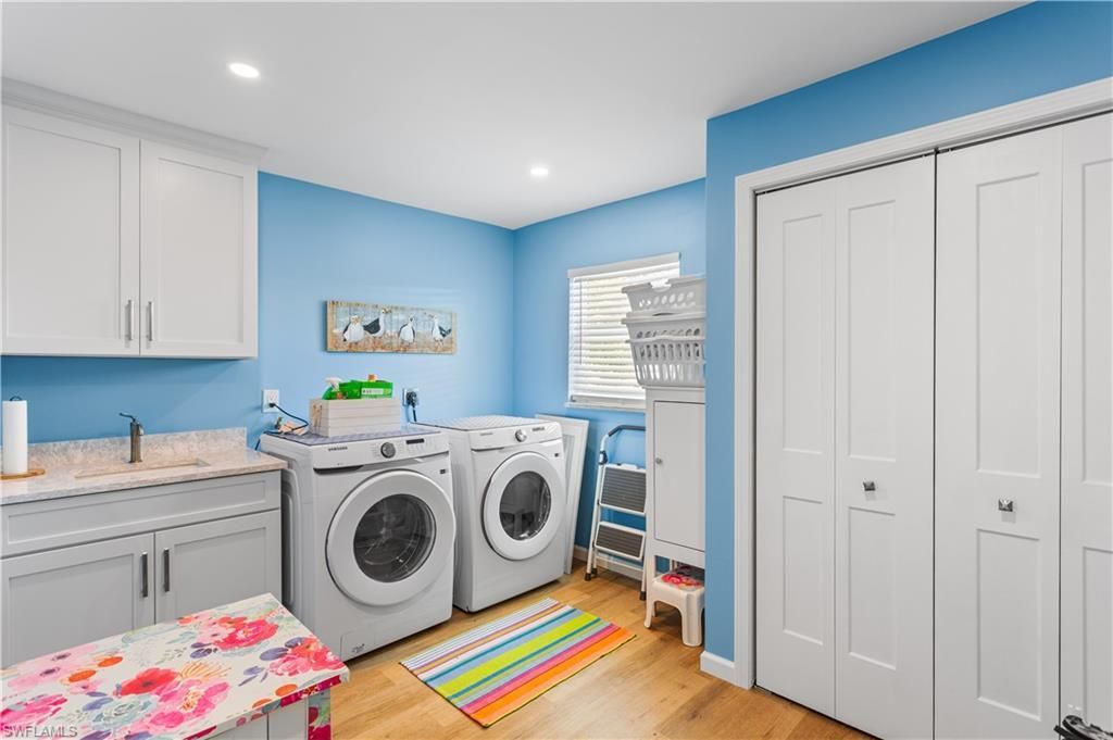 566 Boulder Dr, Sanibel, FL 33957 Photo