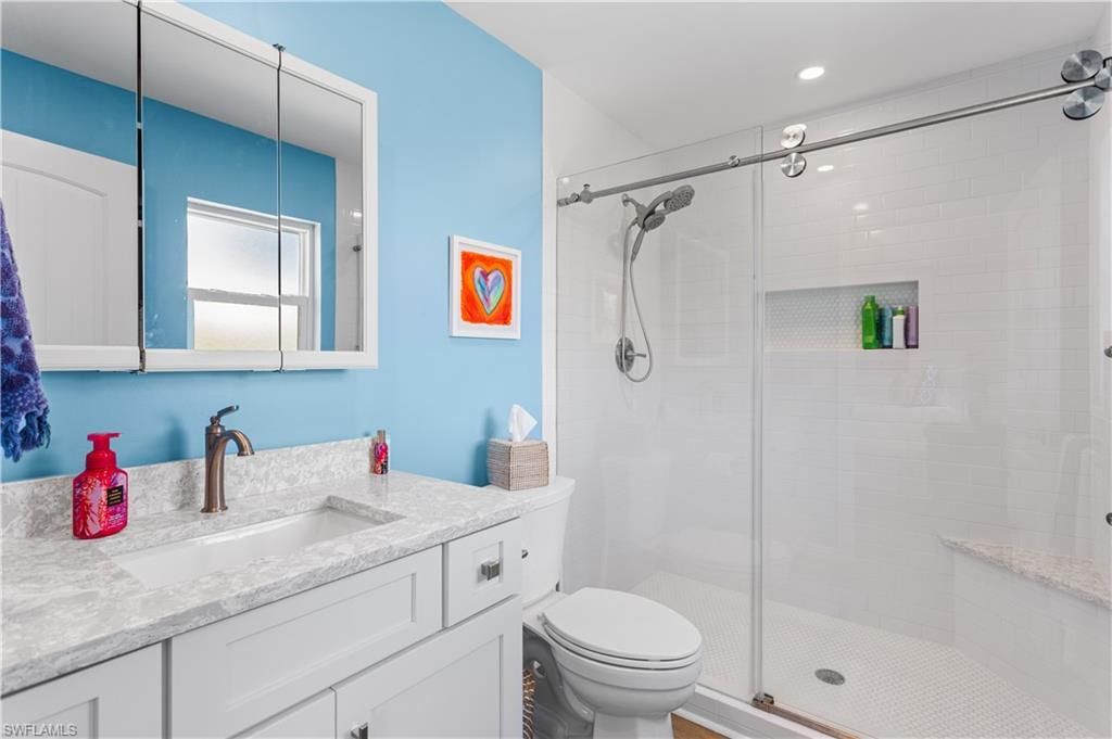 566 Boulder Dr, Sanibel, FL 33957 Photo