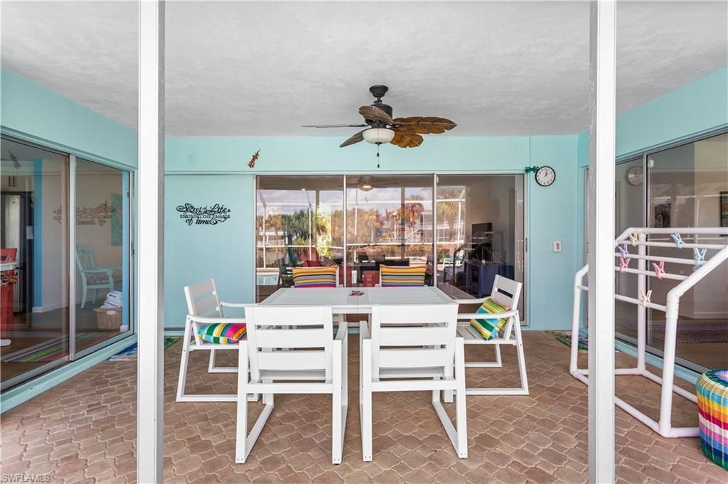 566 Boulder Dr, Sanibel, FL 33957 Photo