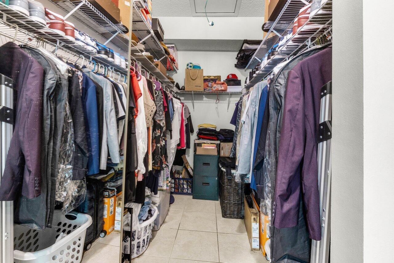 103 Half Moon Circle, Unit E2, Hypoluxo, FL 33462 Photo