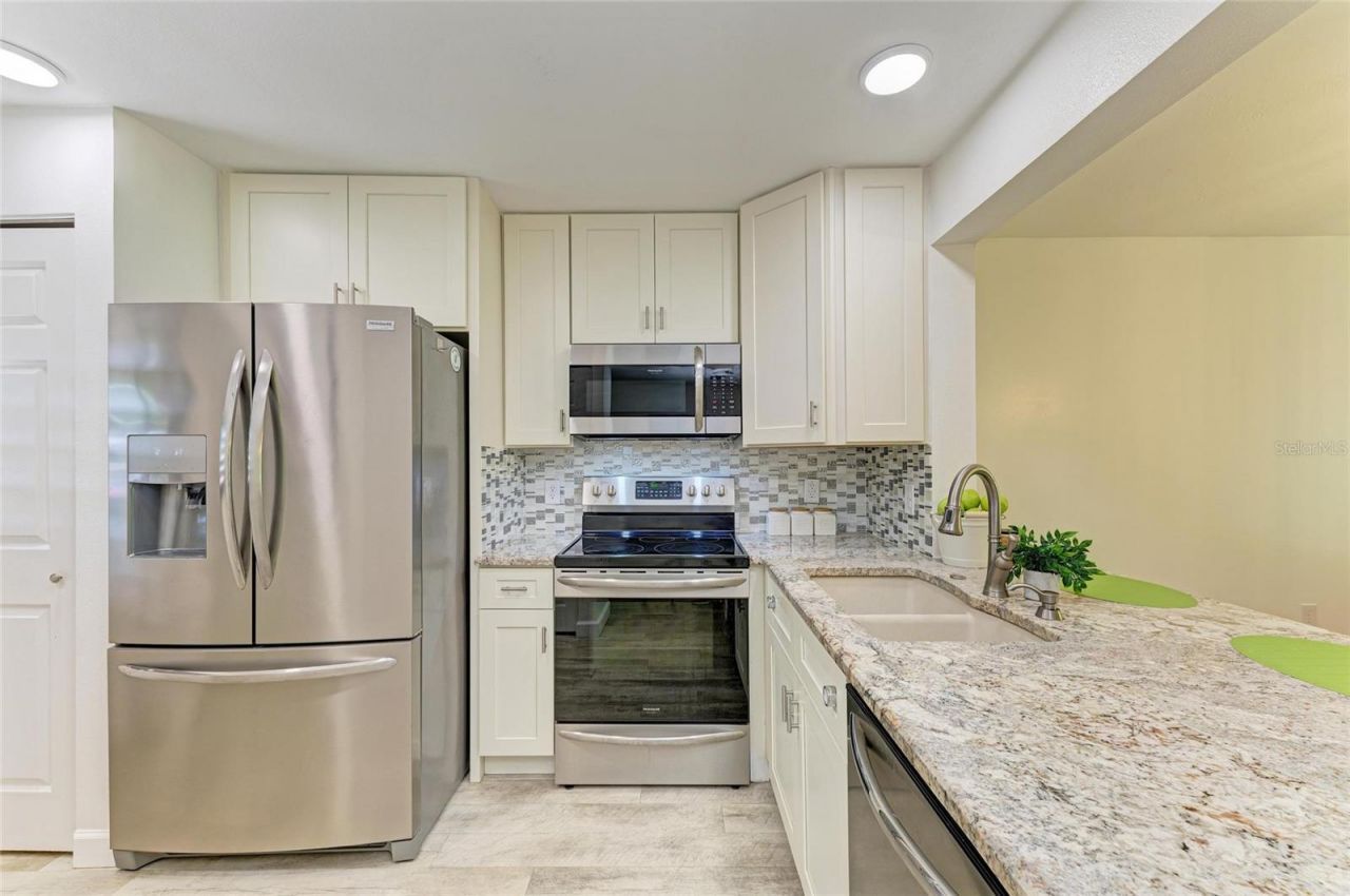 258 Sherwood Drive, Unit 258, Bradenton, FL 34210 Photo