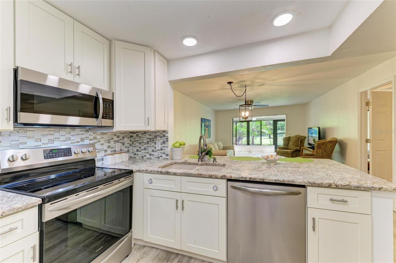 258 Sherwood Drive, Unit 258, Bradenton, FL 34210 Photo