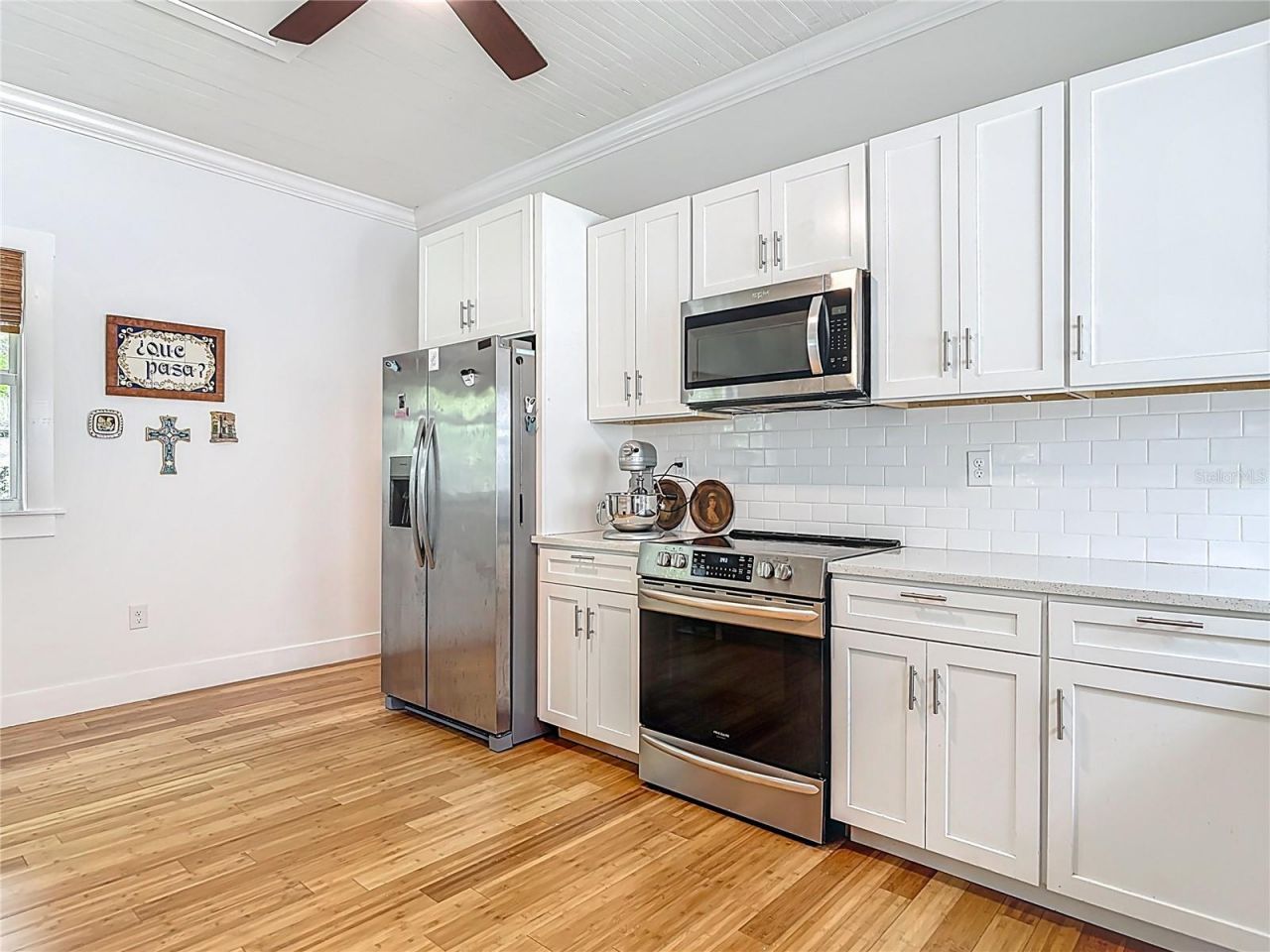 128 N Lakeview Drive, Lake Helen, FL 32744 Photo