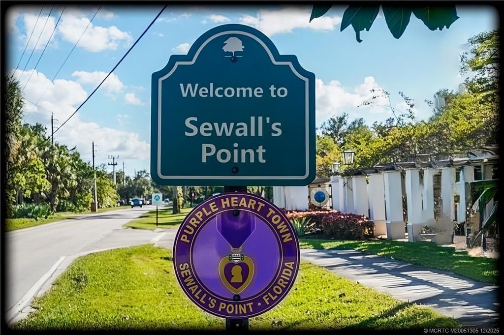 4 Copaire Road, Sewalls Point, FL 34996 Photo