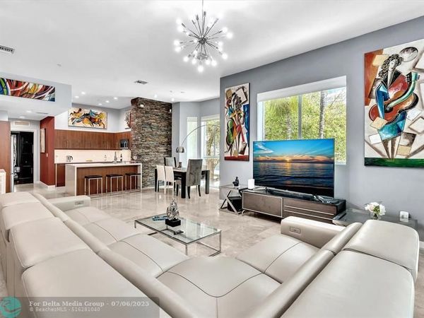 733 NE 4th Ave, Unit 733, Fort Lauderdale, FL 33304