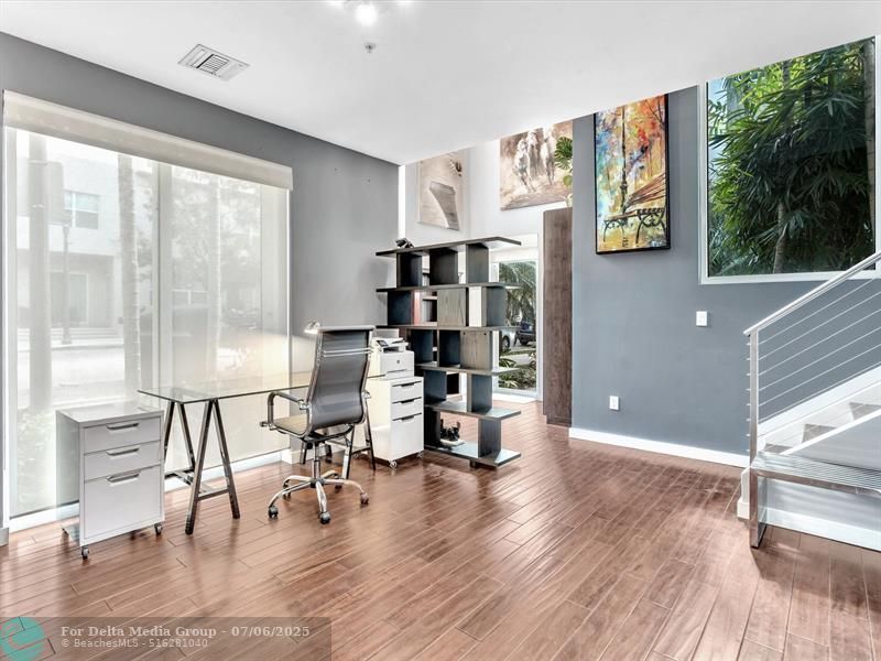 733 NE 4th Avenue, Unit 733, Fort Lauderdale, FL 33304 Photo