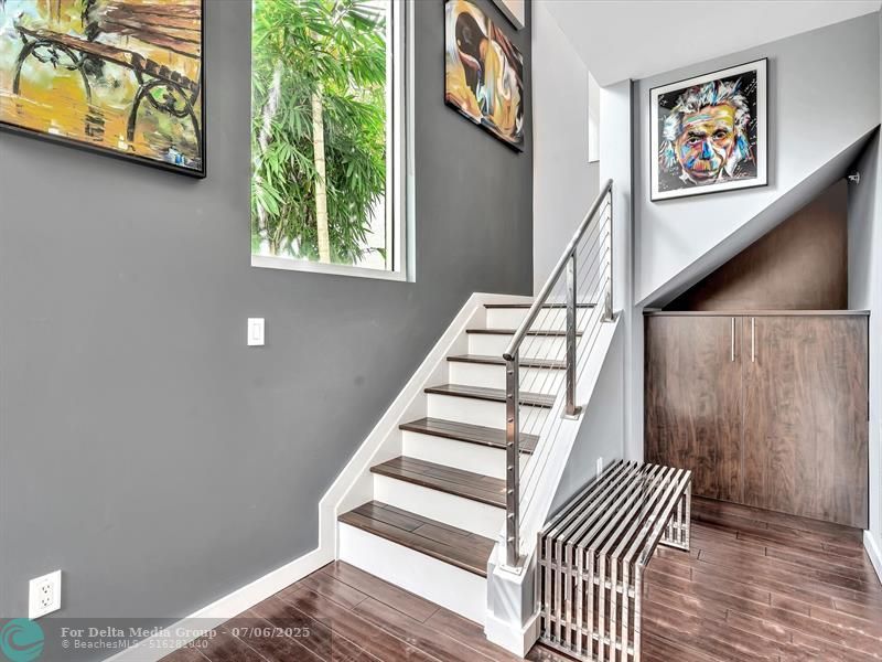 733 NE 4th Avenue, Unit 733, Fort Lauderdale, FL 33304 Photo