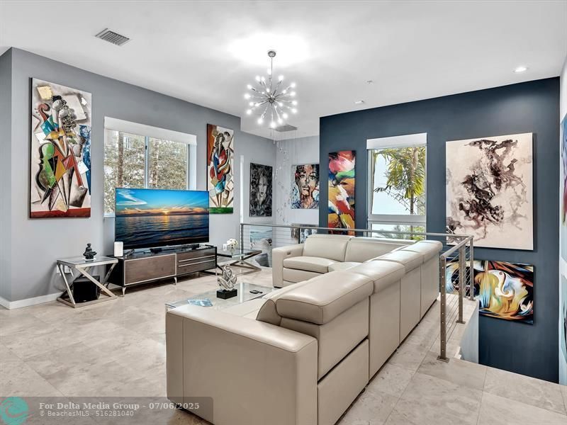 733 NE 4th Avenue, Unit 733, Fort Lauderdale, FL 33304 Photo