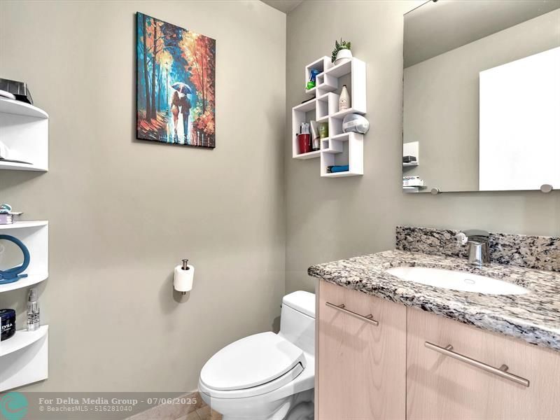 733 NE 4th Avenue, Unit 733, Fort Lauderdale, FL 33304 Photo